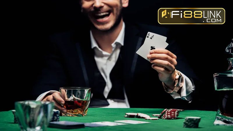 Xì dách online fi88: Game bài được săn đón nhất hiện nay 5 Mot So Thuat Ngu Pho Bien Cua Game Danh Bai Xi Dach Online 1669805417